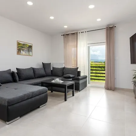 Apartment Butoniga Nature Buzet