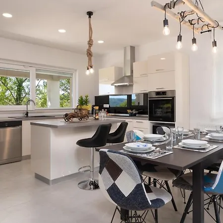 Butoniga Nature * Buzet