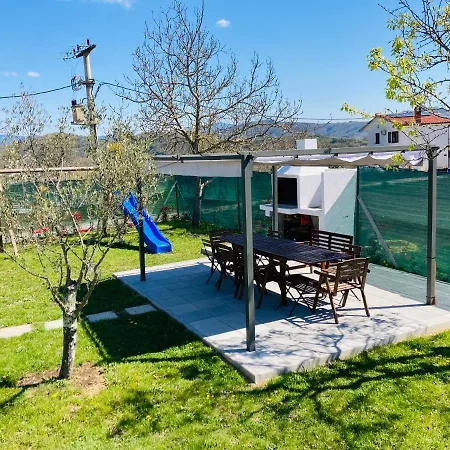 Butoniga Nature With Pool And Ev Station
