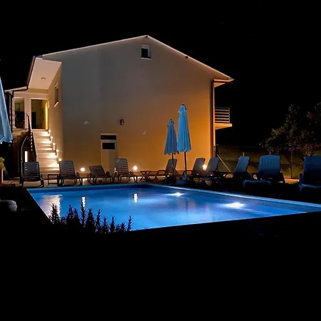 Butoniga Nature * Buzet